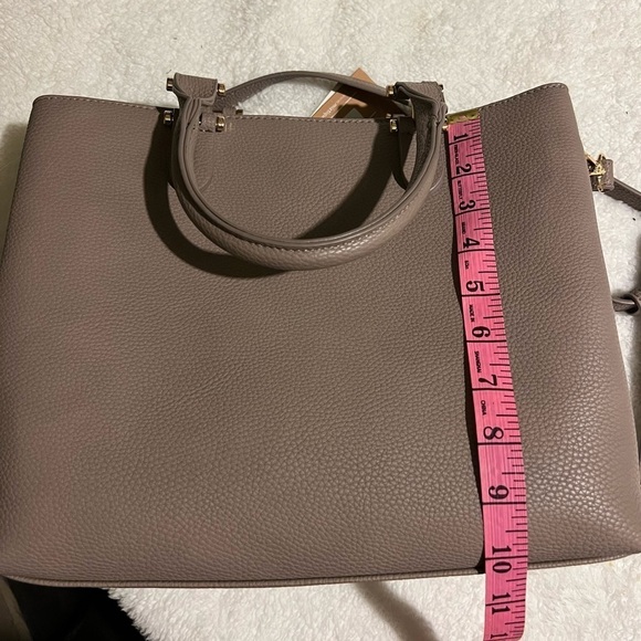 Miztique Handbag - Picture 7 of 11